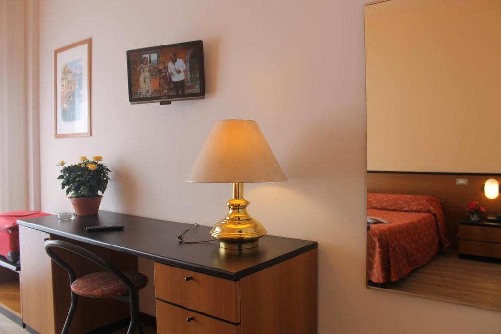 Aries Hotel Леза Стая снимка